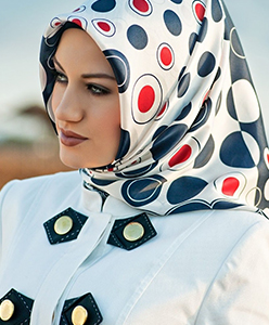كيف تختارين الحجاب المناسب لك خلال شهر العسل