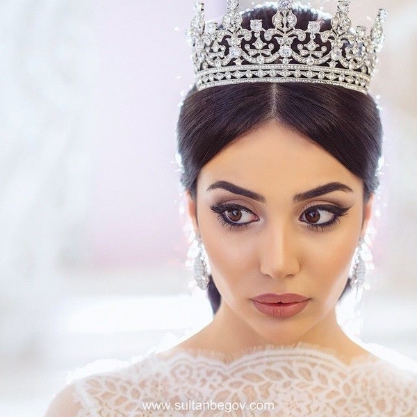 صور مكياج ناعم ملكي