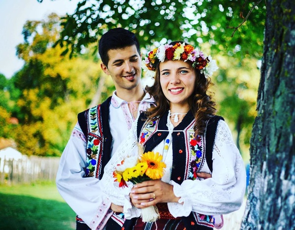 فستان زفاف من رومانيا