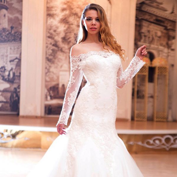 فستان زفاف من تصميم Esin Arıcan